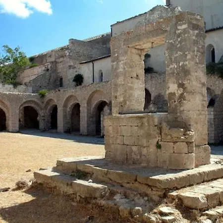 Hotell Touring Rodi Garganico