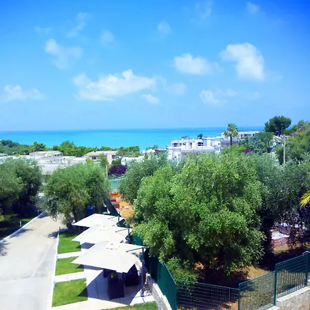 Hotel Touring 3*